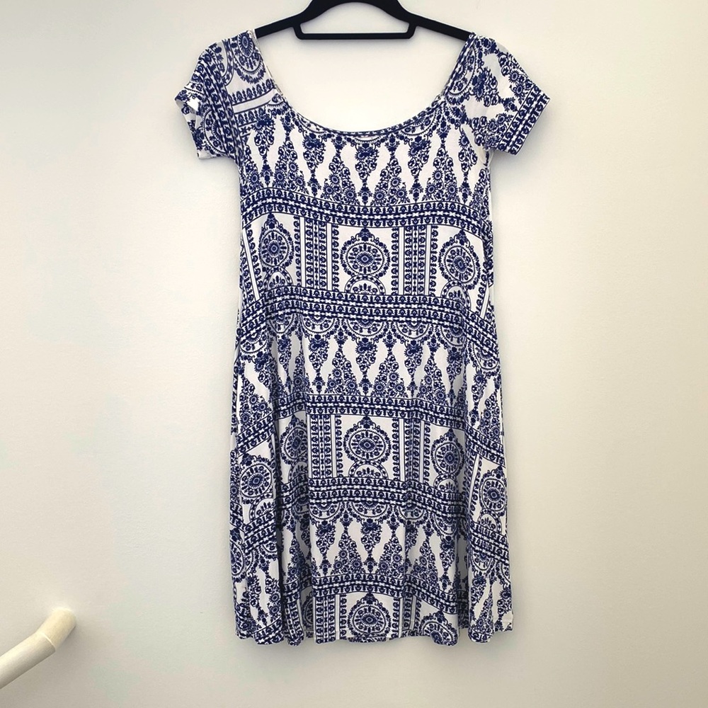 Fighting eel / Ava sky dress size XS